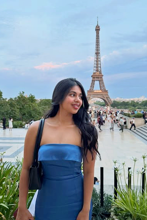 Action King Arjun daughters Aishwarya And Anjana on Paris Vacation Photos 8