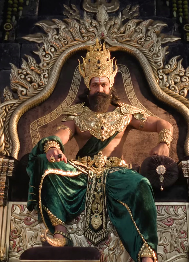 Ranbir Kapoor as Sai Pallavi Ramayana Trailer HD Photos12