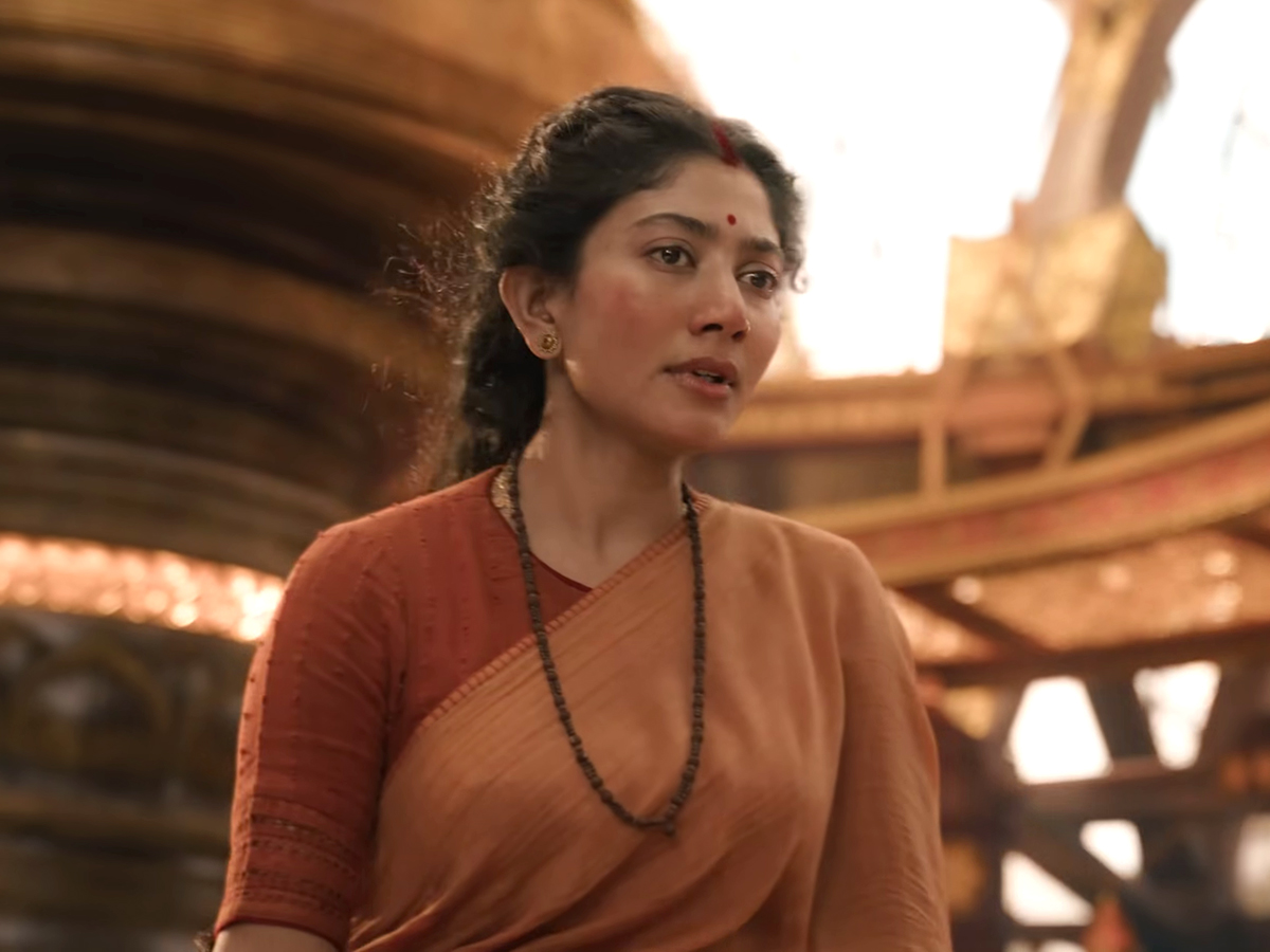 Ranbir Kapoor as Sai Pallavi Ramayana Trailer HD Photos29