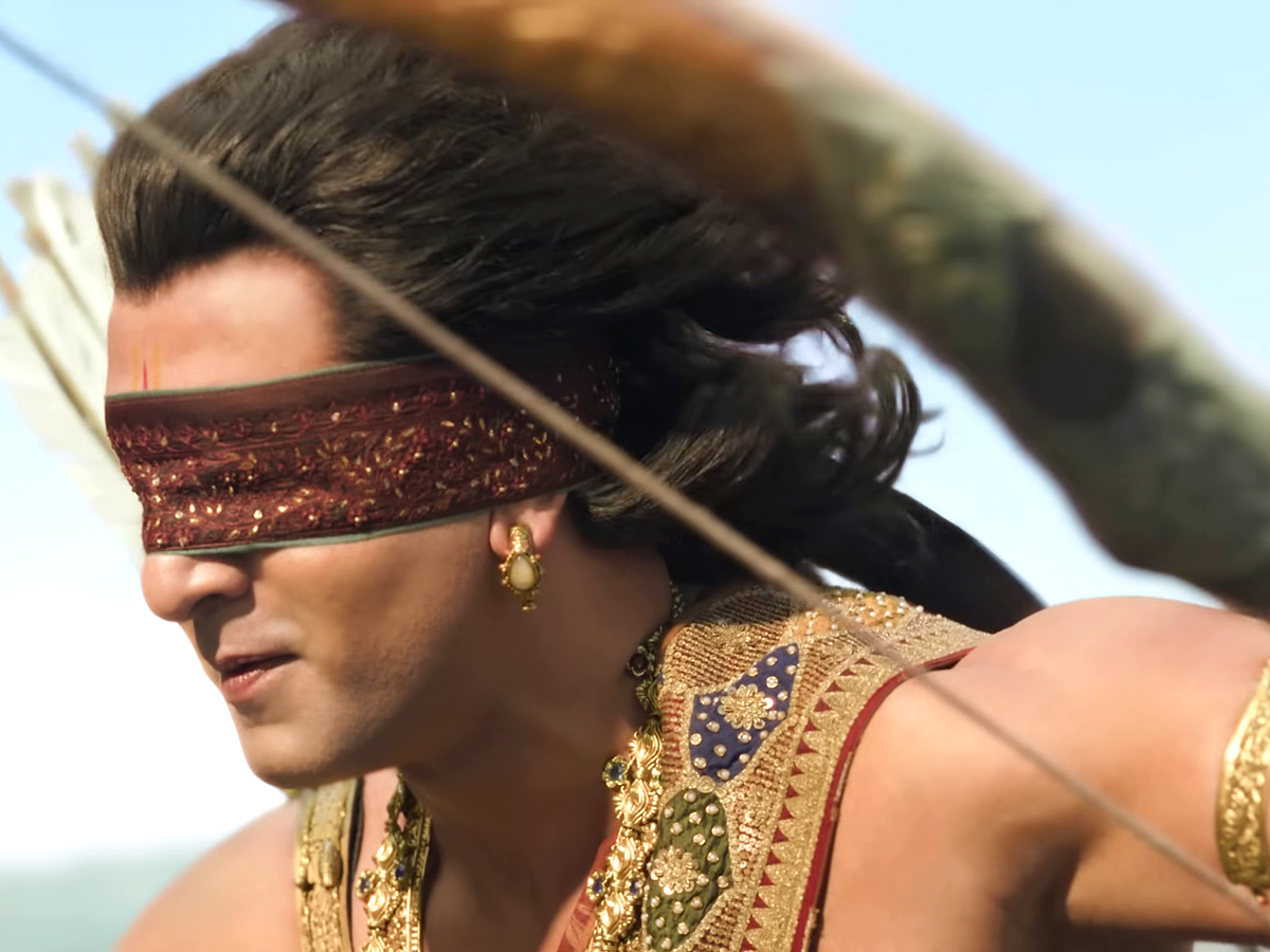 Ranbir Kapoor as Sai Pallavi Ramayana Trailer HD Photos4