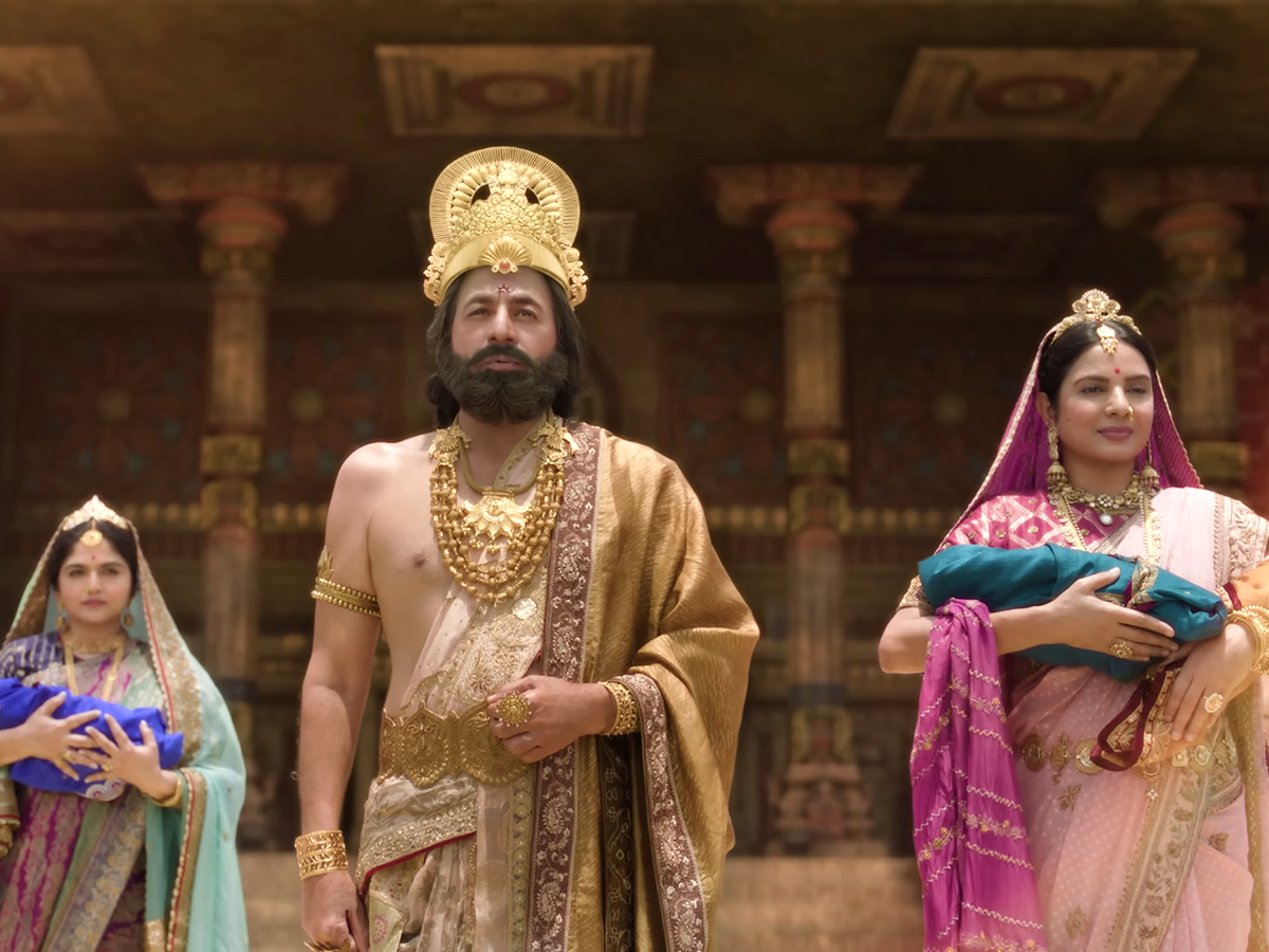 Ranbir Kapoor as Sai Pallavi Ramayana Trailer HD Photos5