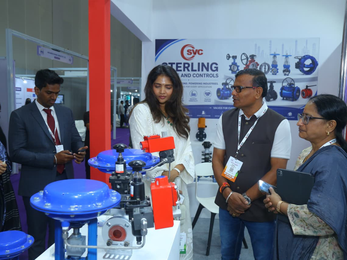 Hyderabad : Exhibition at HITEX Impresses Visitors HD Photos7