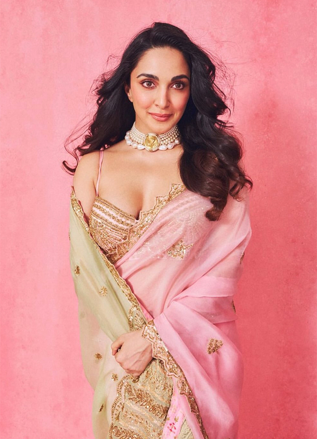 Indian Actress Kiara Advani Birthday Special Photos3