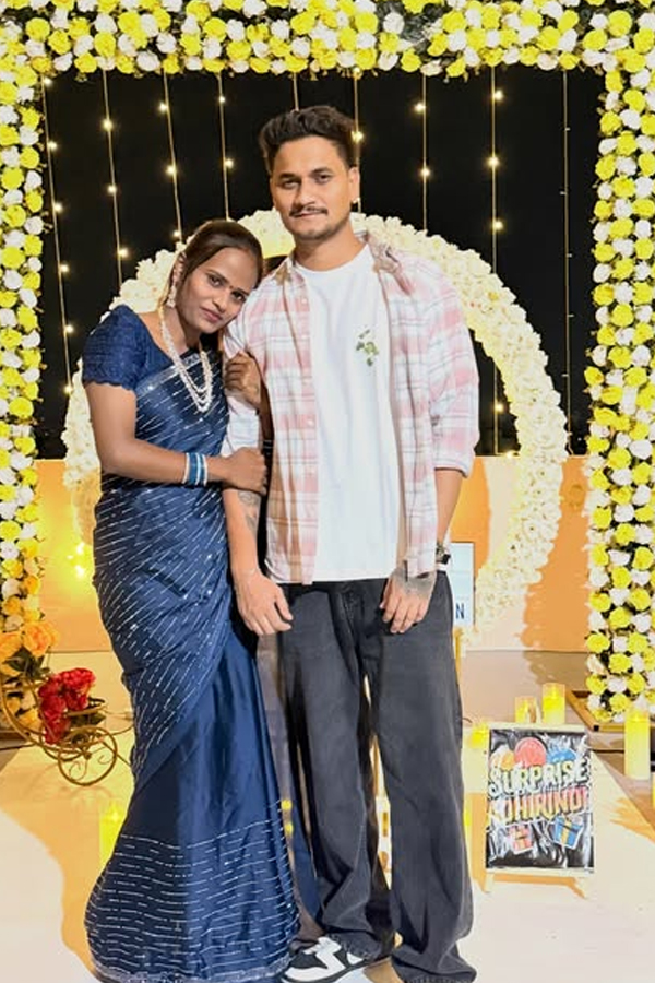 Jabardasth Faima enjoying Time with Her Husband Photos13