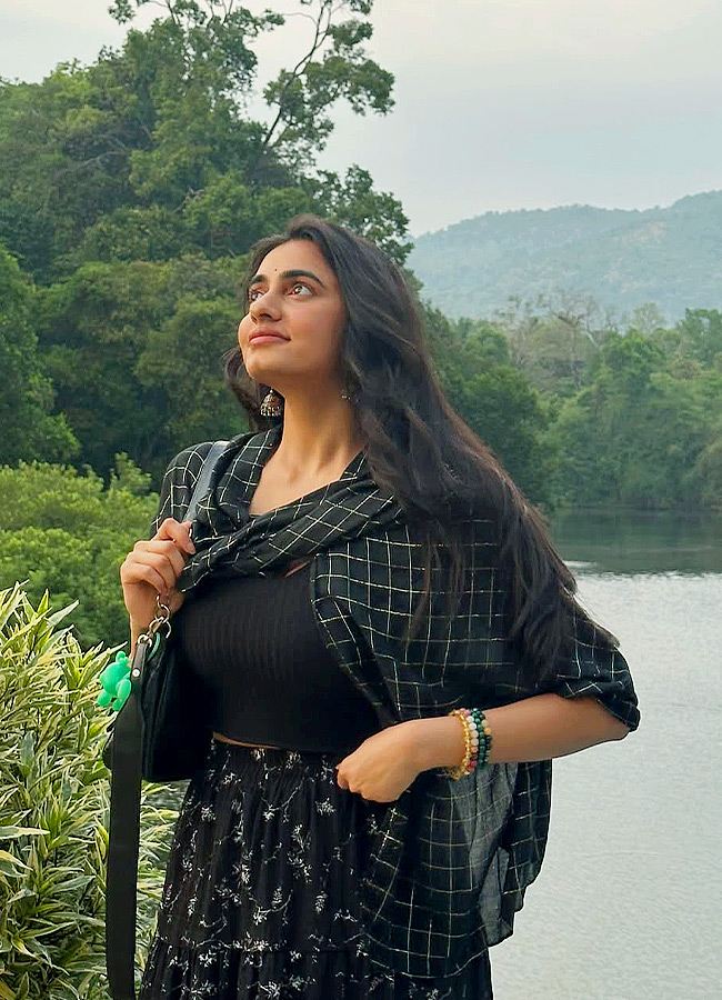 Manasa Vintage Charm Through a Classic Camera Photos12