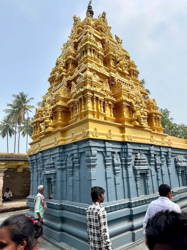 Sri Srungara Vallabha Swamy Temple Tirupati East Godavari 13