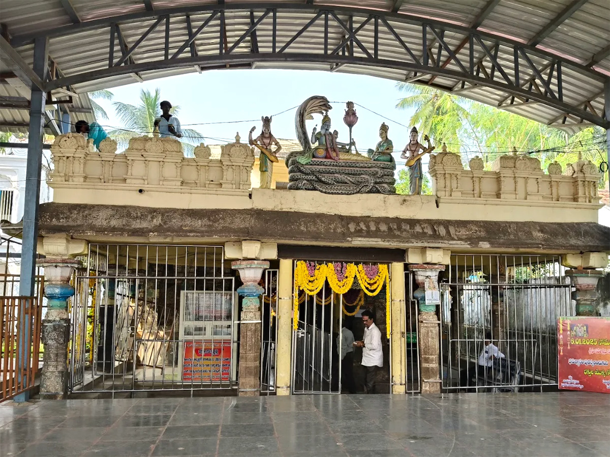 Sri Srungara Vallabha Swamy Temple Tirupati East Godavari 9