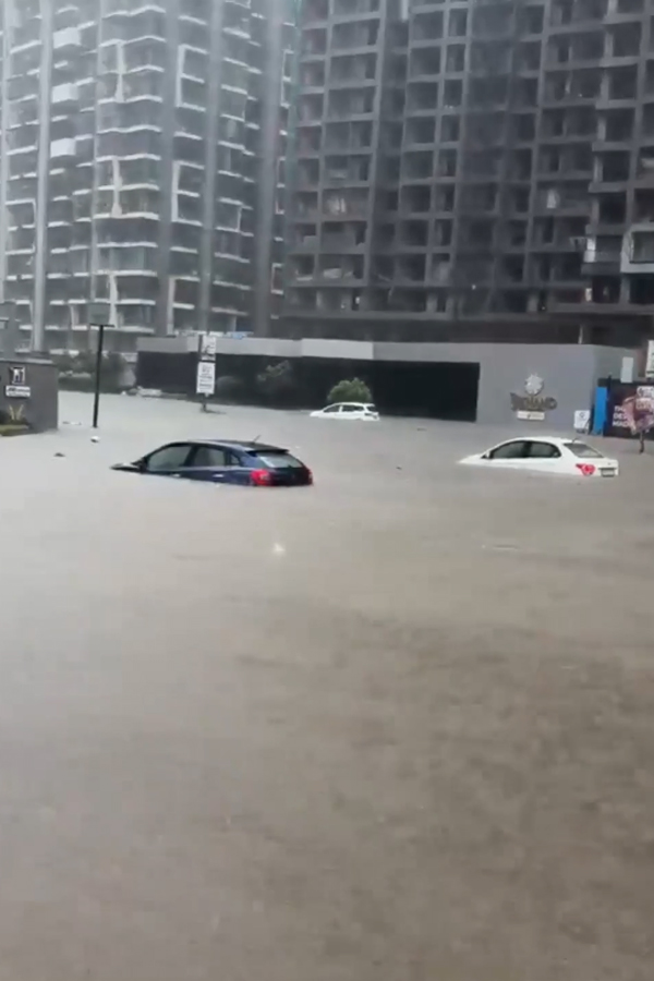  Heavy rain continues In Mumbai Photos2