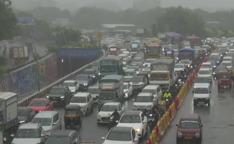  Heavy rain continues In Mumbai Photos10