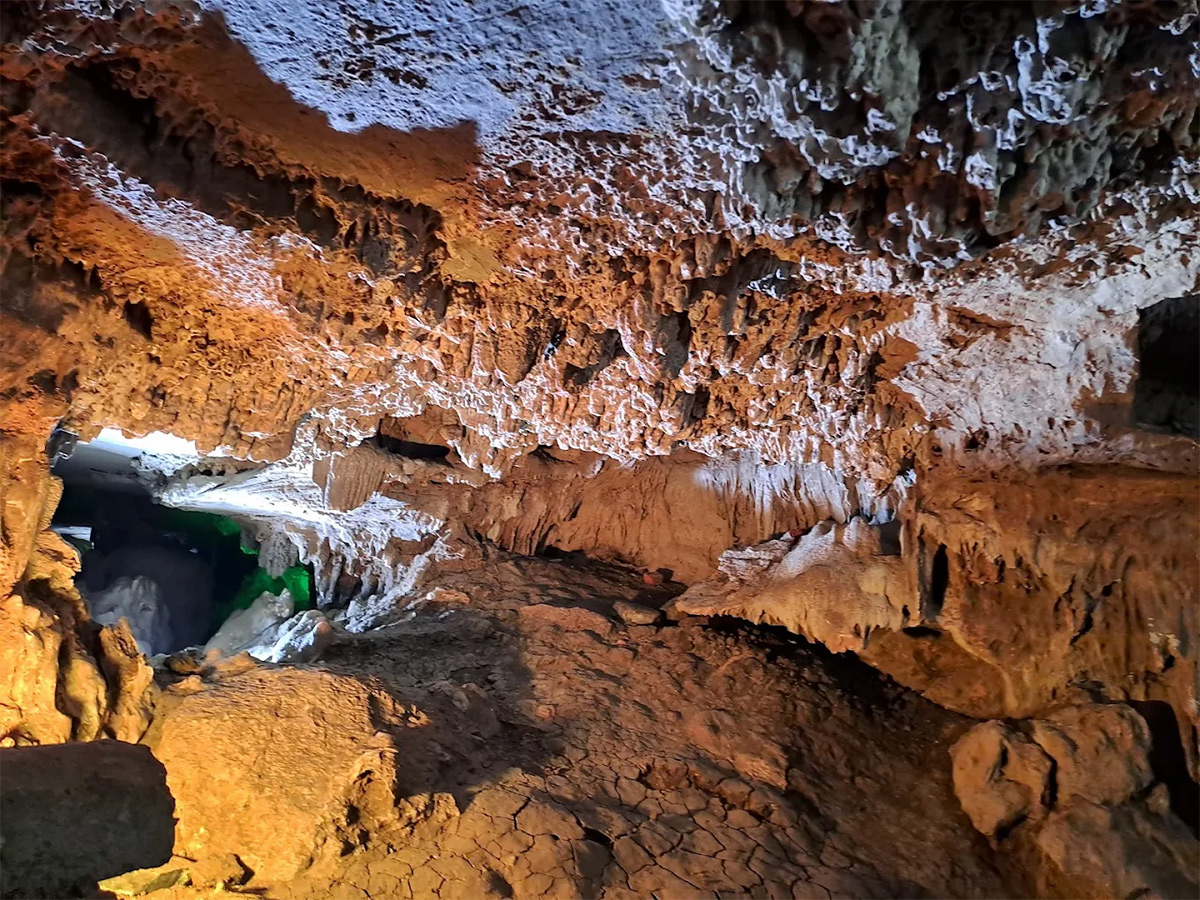 Belum Caves Nandyala district of Andhra Pradesh HD Photos12