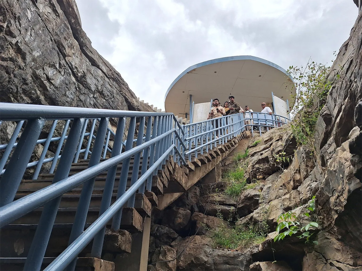 Belum Caves Nandyala district of Andhra Pradesh HD Photos14