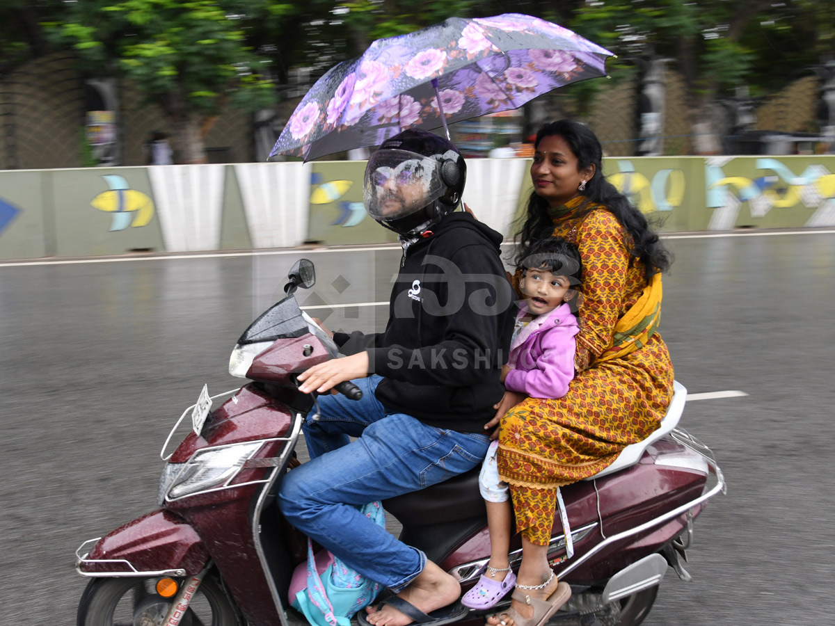 Heavy Rain In hyderabad Photos14