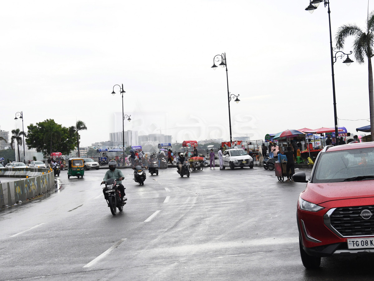Heavy Rain In hyderabad Photos16