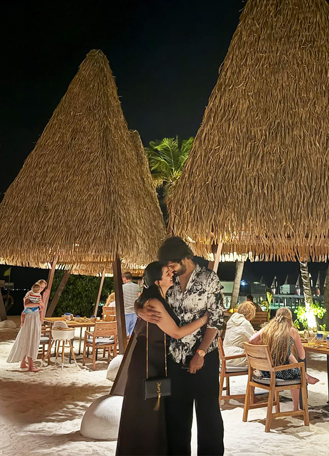 Hero-Heroine Couple Vacationing in the Maldives (Photos)2