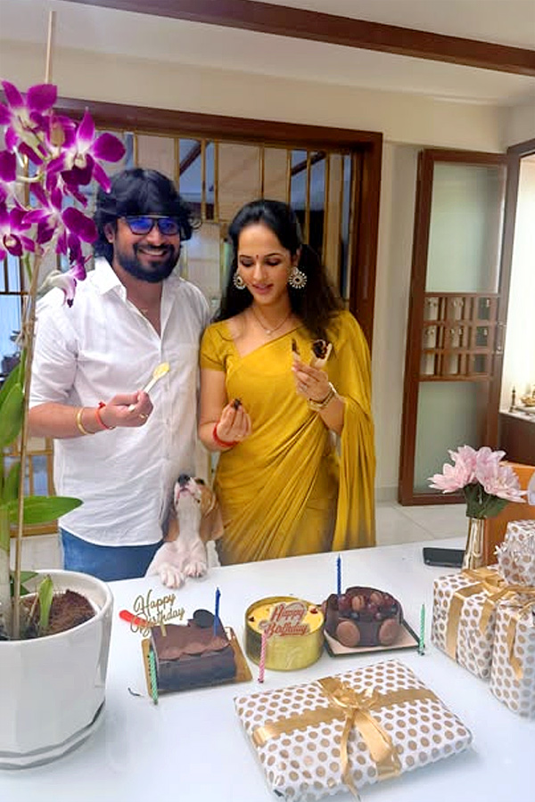 Guppedanthamanasu serial fame Jyoti Poorvaj Birthday celebrations Photos5