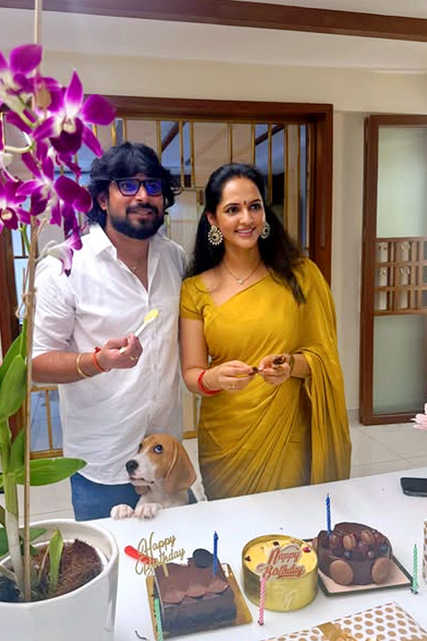 Guppedanthamanasu serial fame Jyoti Poorvaj Birthday celebrations Photos6