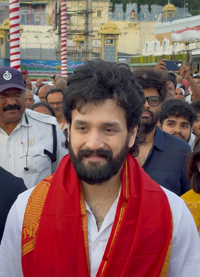 Nagarjuna Family Visits Tirumala And Performs Srivari Seva : Photos10