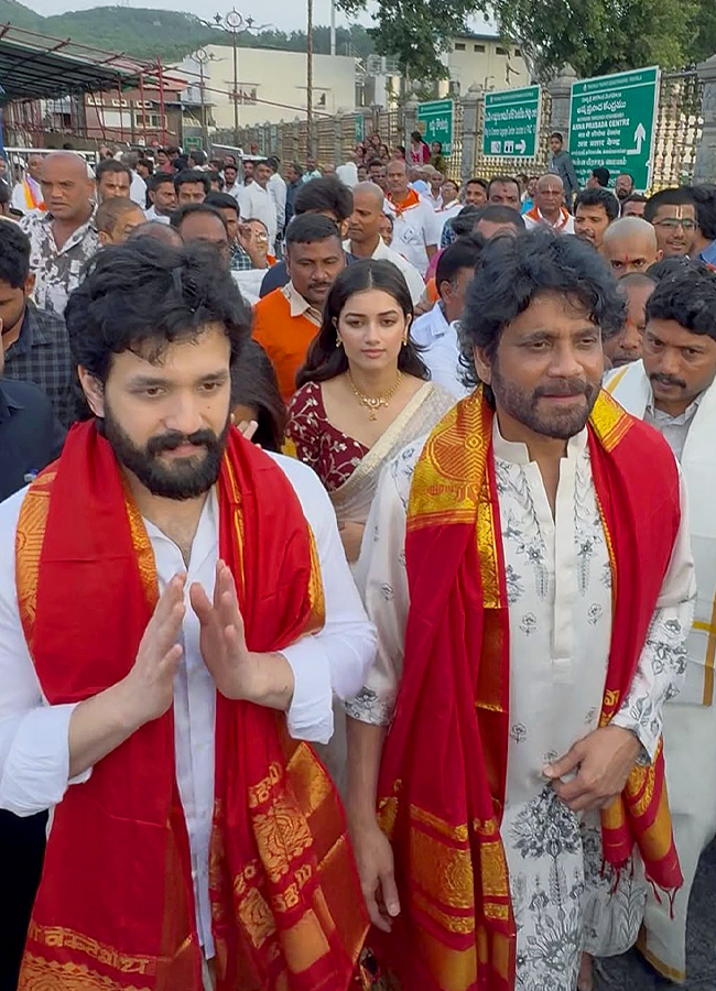 Nagarjuna Family Visits Tirumala And Performs Srivari Seva : Photos11