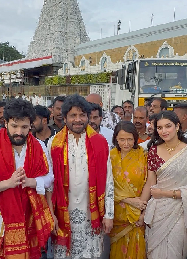 Nagarjuna Family Visits Tirumala And Performs Srivari Seva : Photos4