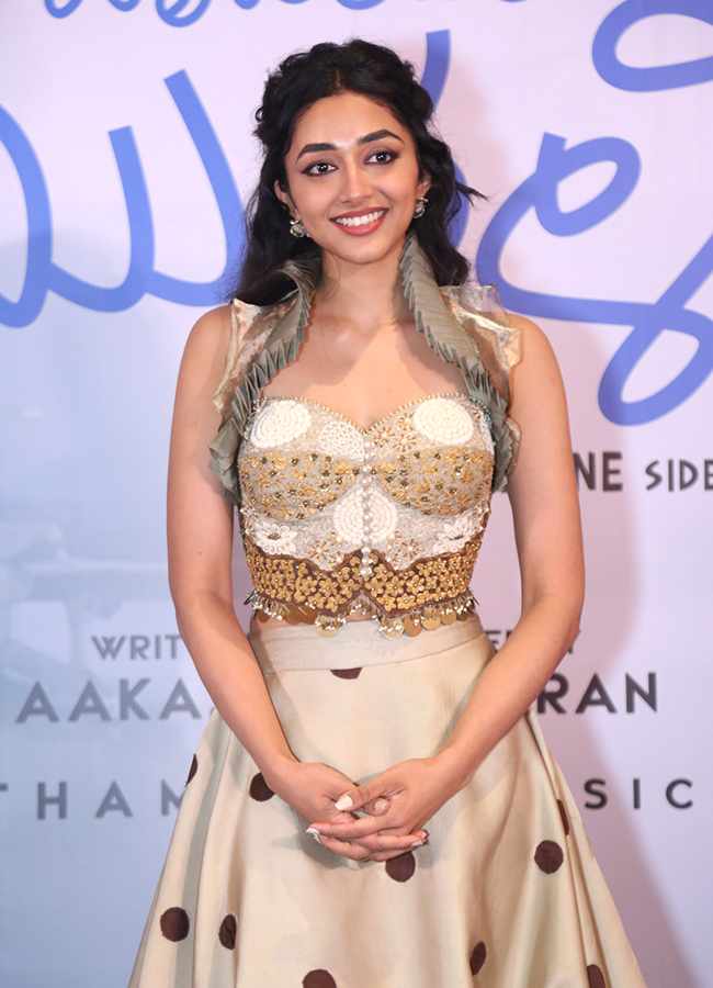 Actress Preity Mukhundhan Hrudayam Murali Movie4