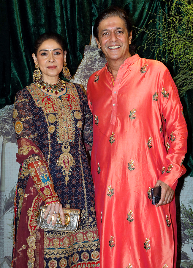 Boney Kapoor Daughter Anshula Kapoor Wedding Reception Viral Photos21