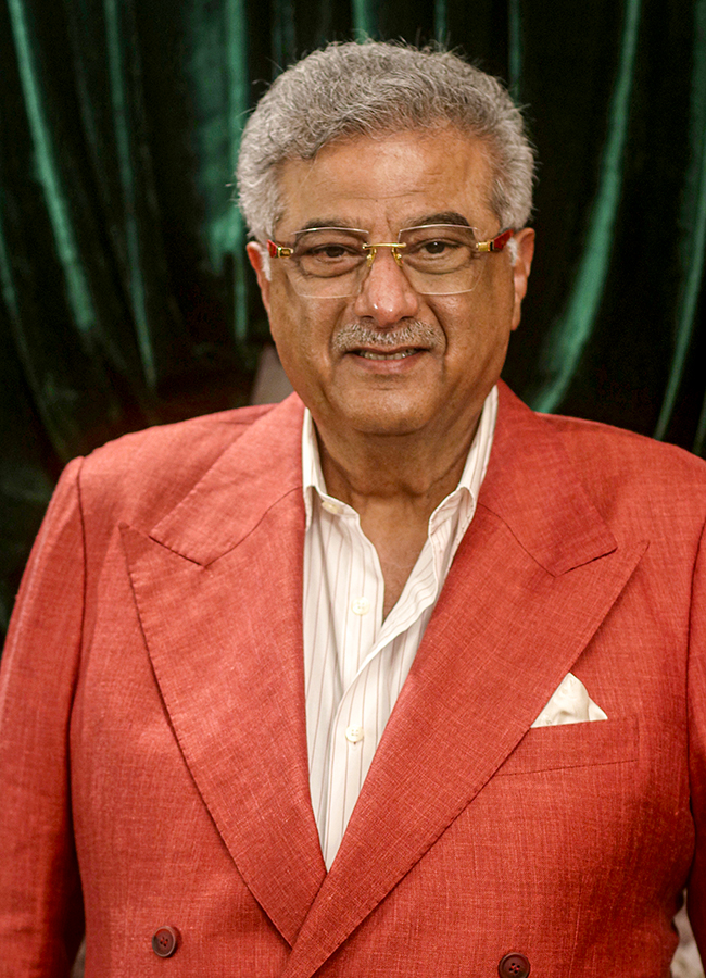 Boney Kapoor Daughter Anshula Kapoor Wedding Reception Viral Photos25