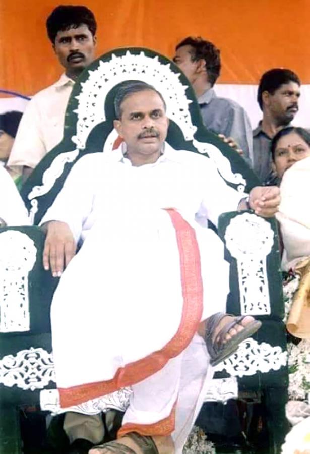 Remembering YS Rajasekhara Reddy on His Birth Anniversary Photos31