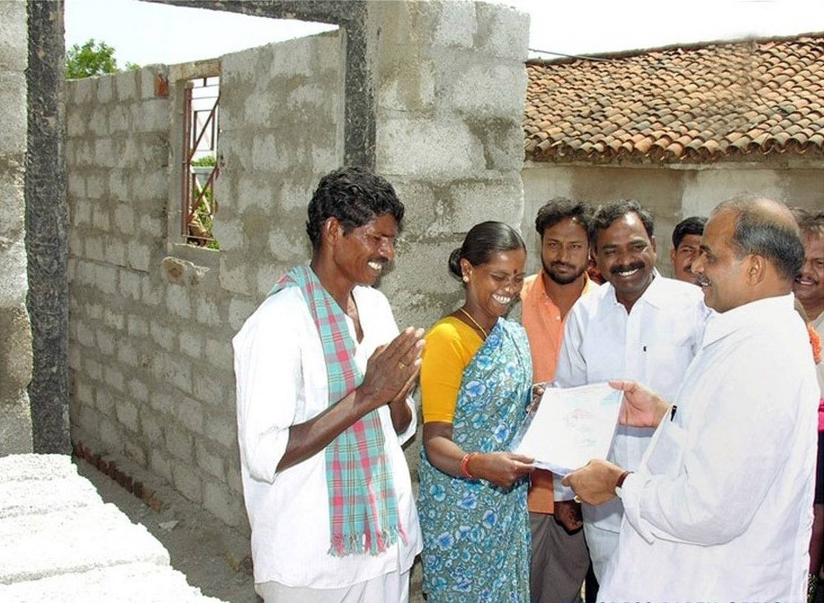 Remembering YS Rajasekhara Reddy on His Birth Anniversary Photos16