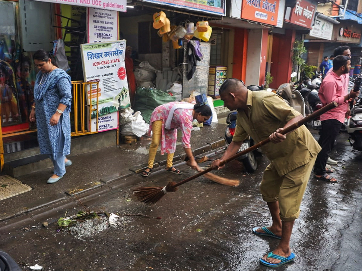 Heavy Rains in Maharashtra Viral Photos10