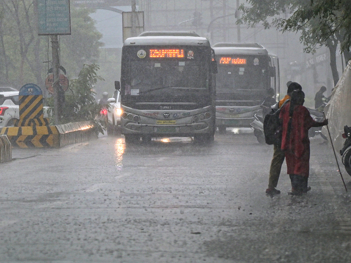 Heavy Rains in Maharashtra Viral Photos12