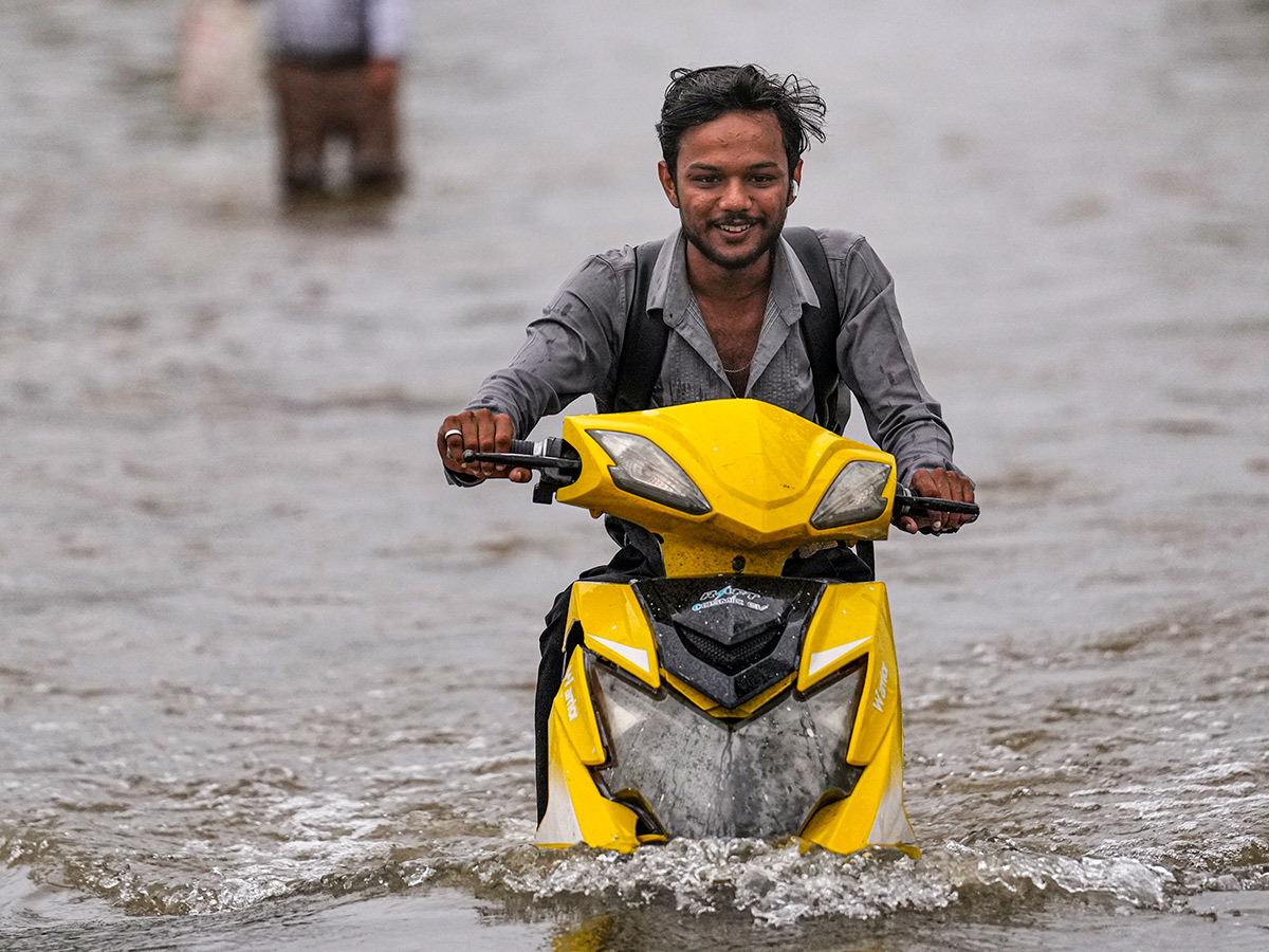 Heavy Rains in Maharashtra Viral Photos14