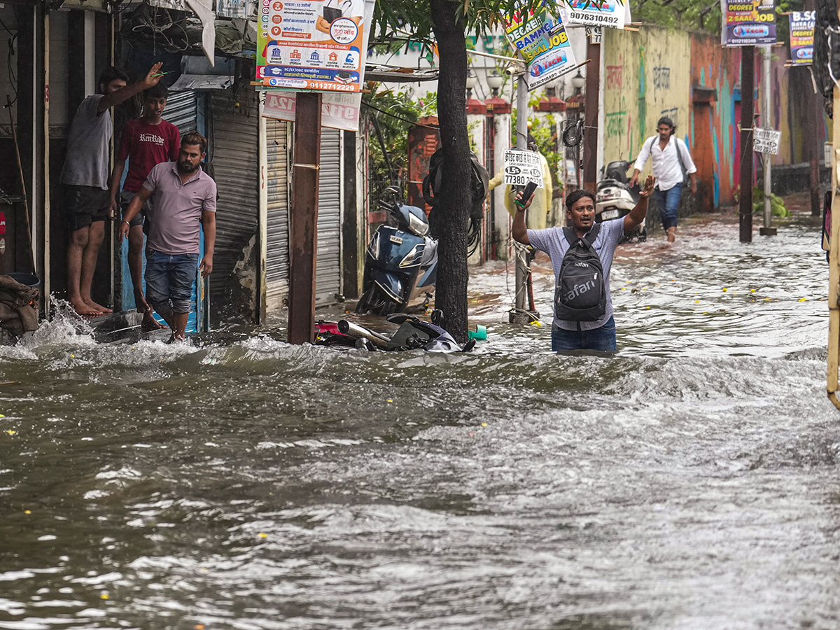 Heavy Rains in Maharashtra Viral Photos2