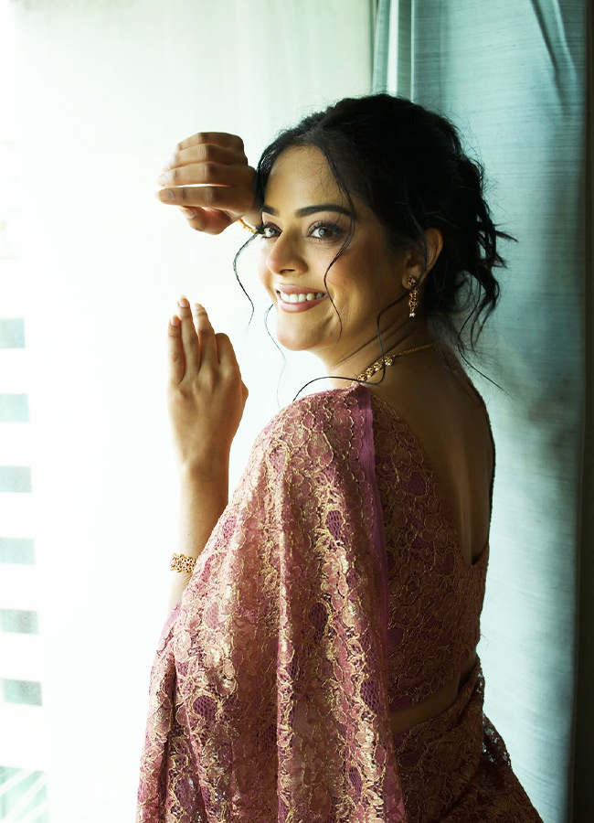 The Raja Saab Beauty Spotted in Vizag Photos4