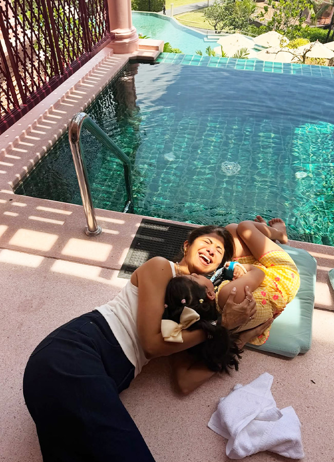 Heroine Enjoys a Memorable Trip with Three Generations Photos12