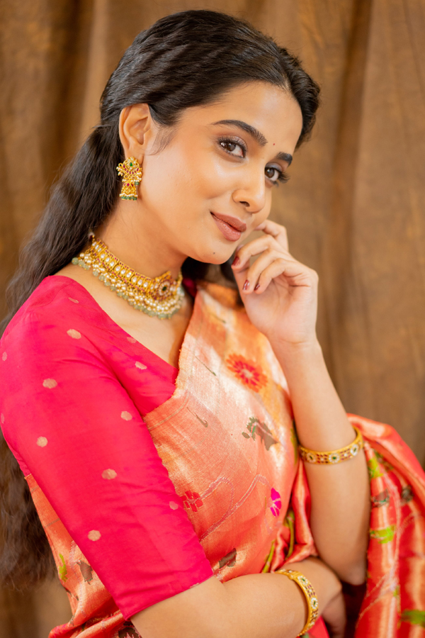 Actress Sri Gouri Priya Latest Beautiful Photos7