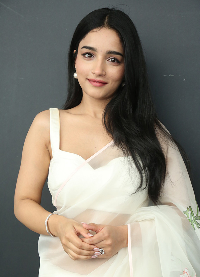 Actress Vishakha Dhiman Latest Exclusive Photos10