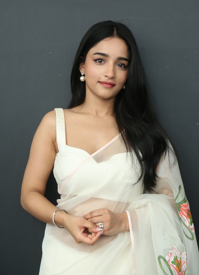 Actress Vishakha Dhiman Latest Exclusive Photos14