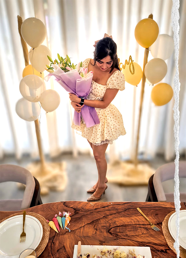 Actress Ashika Ranganath birthday party photos viral2