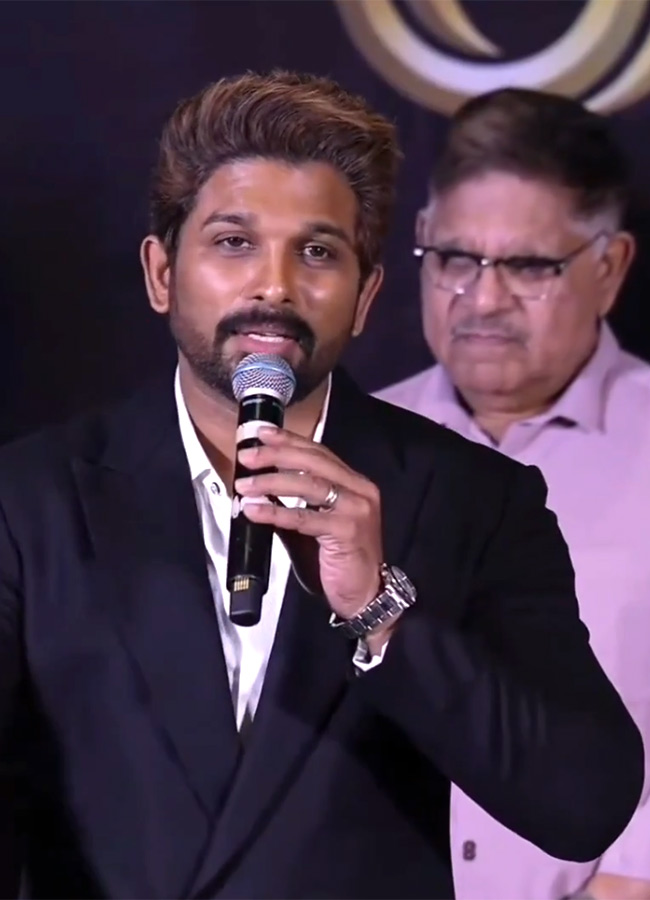 Allu Arjun AAA Cinemas Grand Opening Event Vizag11