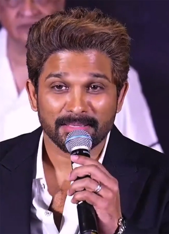 Allu Arjun AAA Cinemas Grand Opening Event Vizag14