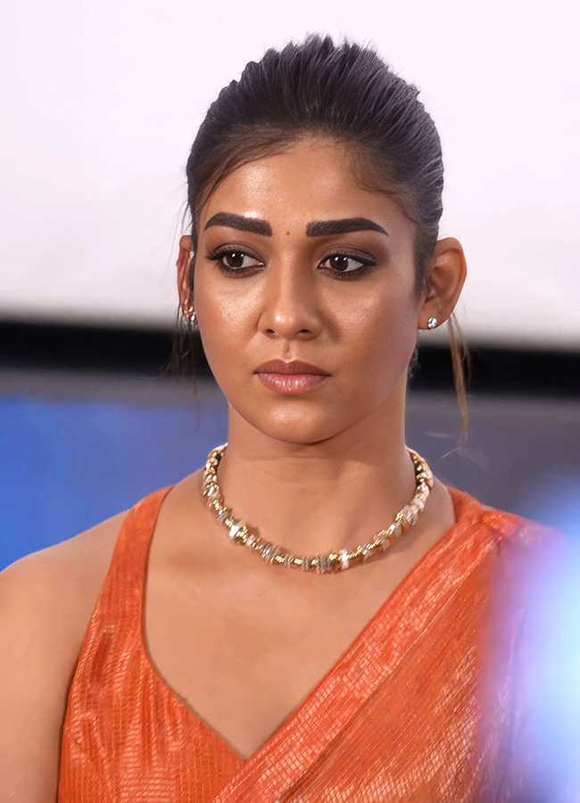 Rocking Star Yash Toxic Movie Trailer Launch Event HD Photos23