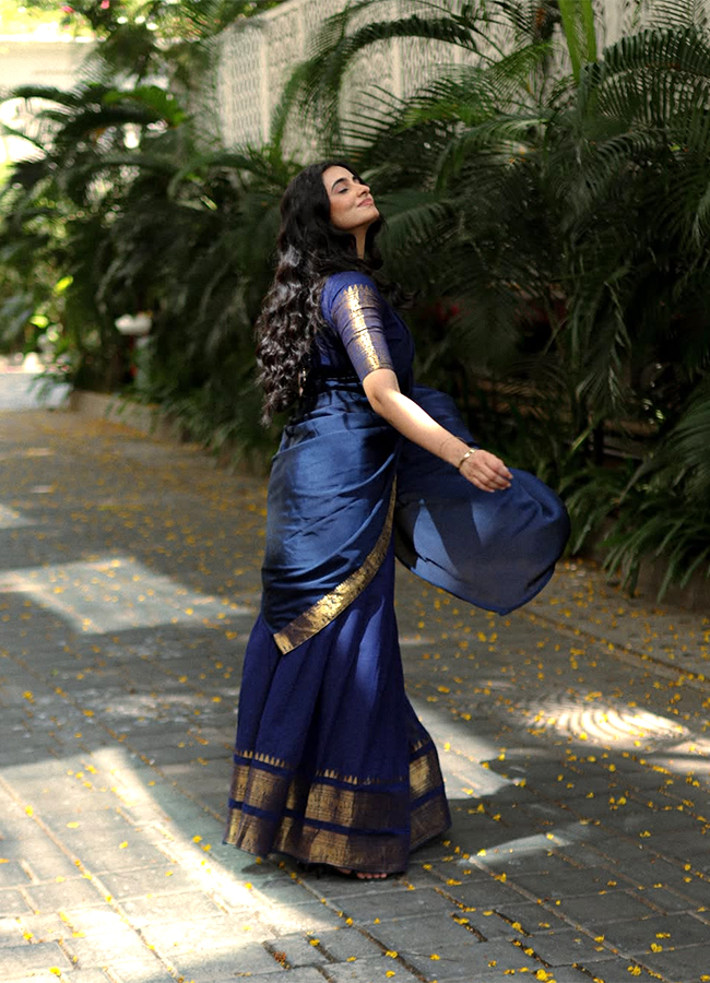 Tollywood Actress Maanasa Choudhary HD Viral Photos12