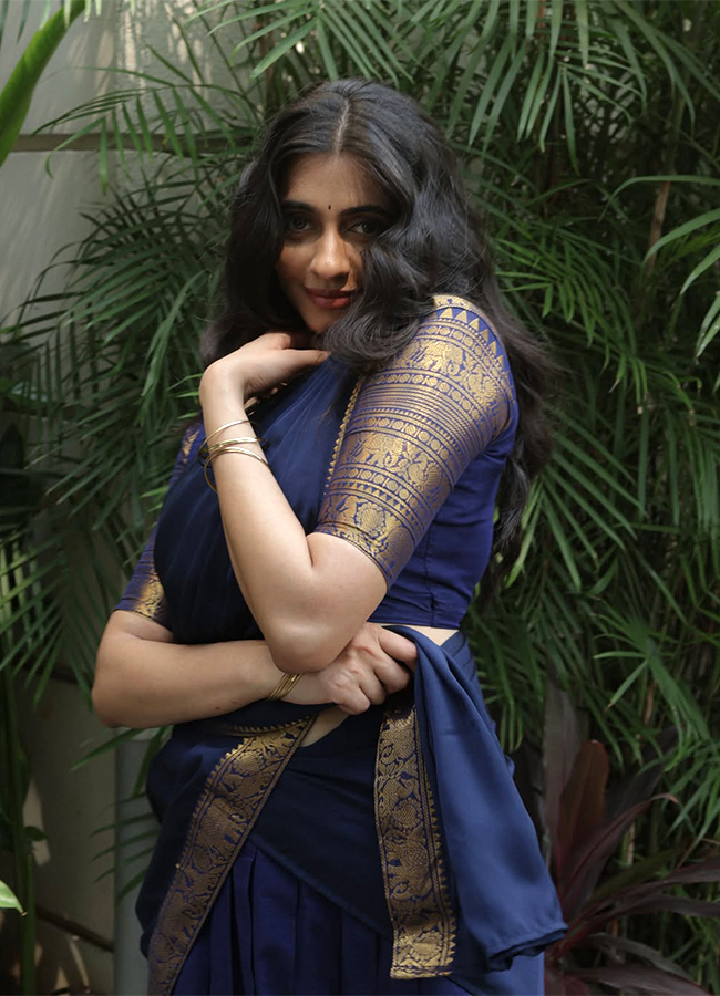 Tollywood Actress Maanasa Choudhary HD Viral Photos4