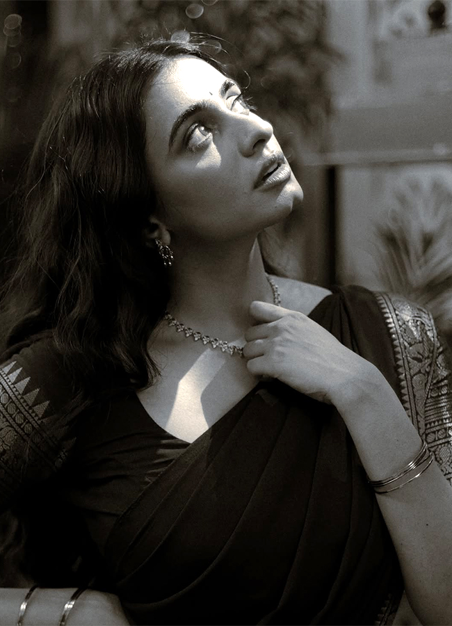 Tollywood Actress Maanasa Choudhary HD Viral Photos9