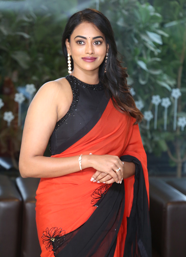 Actress Kamakshi Bhaskarla In Agadha Movie Pre Release Event10