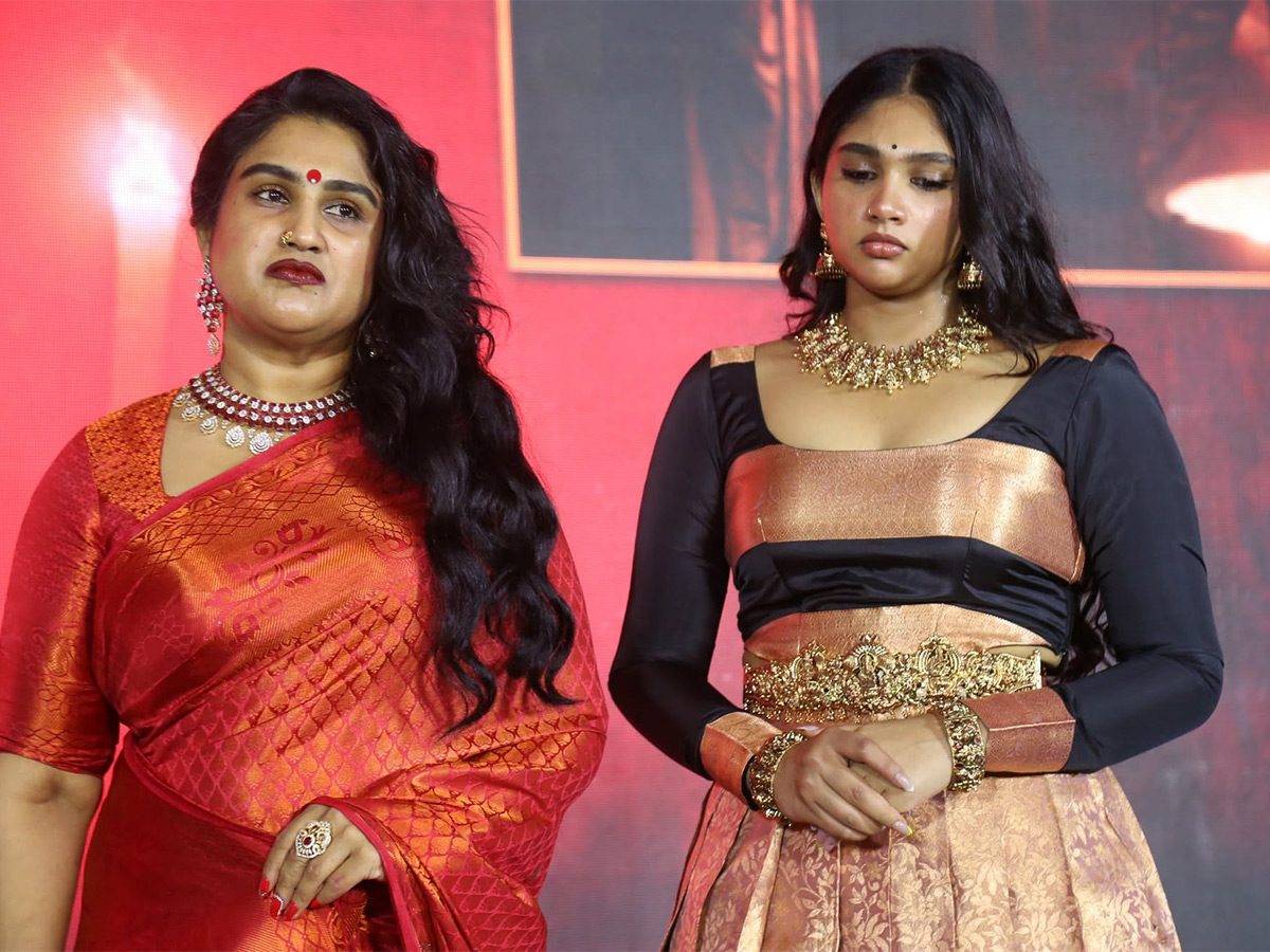 Agadha Movie Pre Release Event HD Photo Gallery15