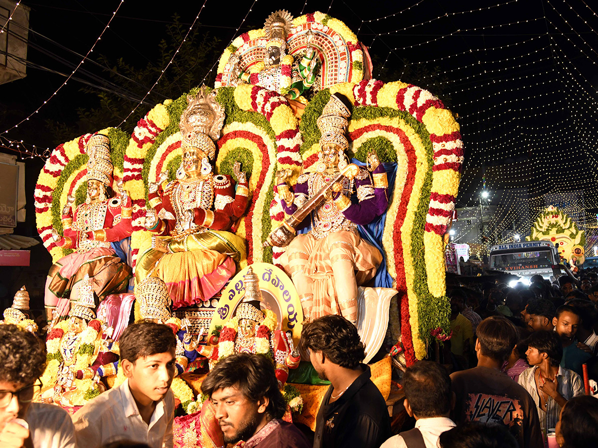 Hyderabad : Lal Darwaza Bonalu 2026 HD Photos14