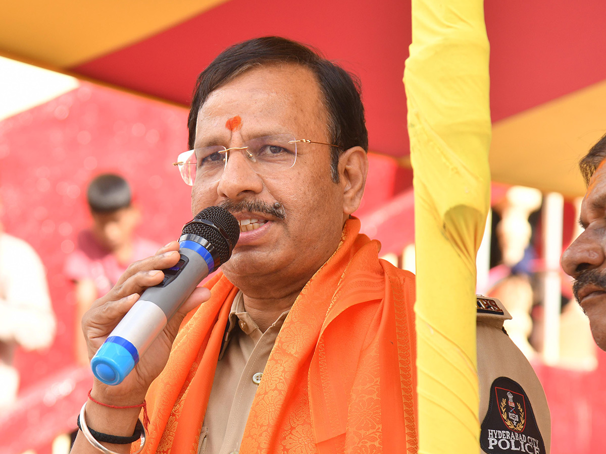 Hyderabad : Lal Darwaza Bonalu 2026 HD Photos18
