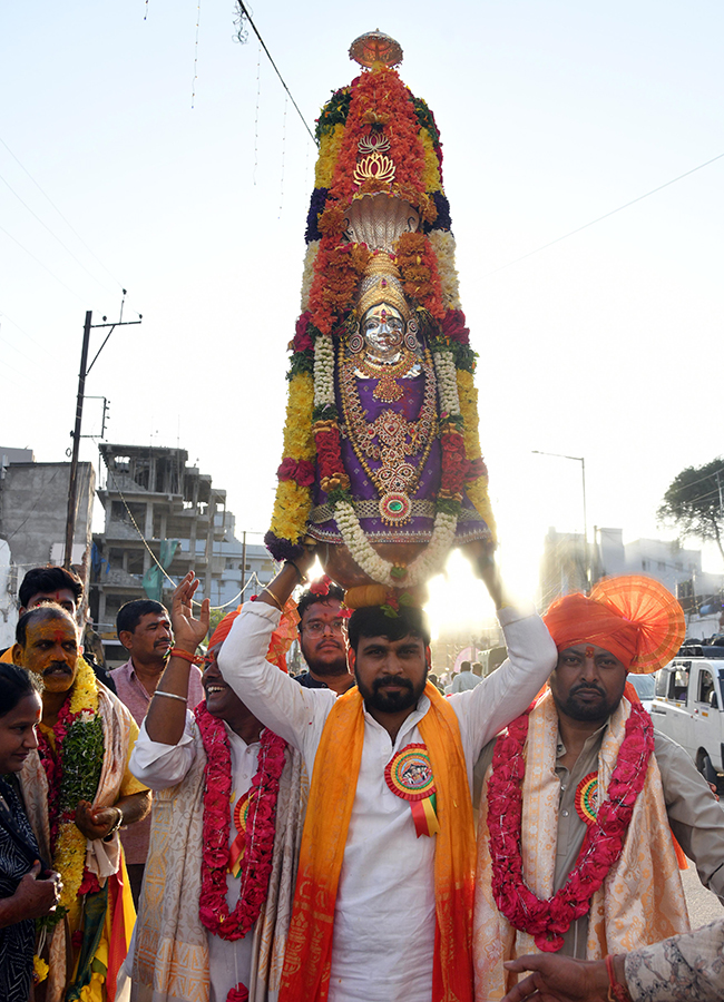 Hyderabad : Lal Darwaza Bonalu 2026 HD Photos20