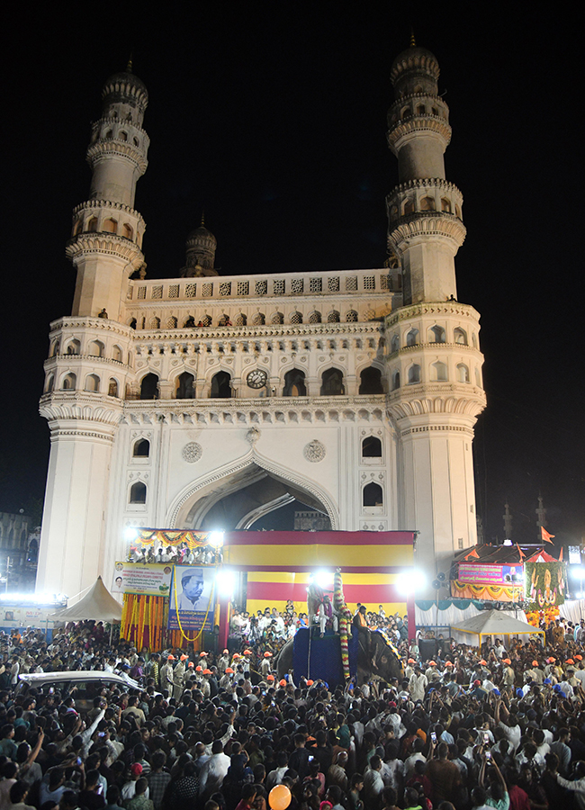 Hyderabad : Lal Darwaza Bonalu 2026 HD Photos30
